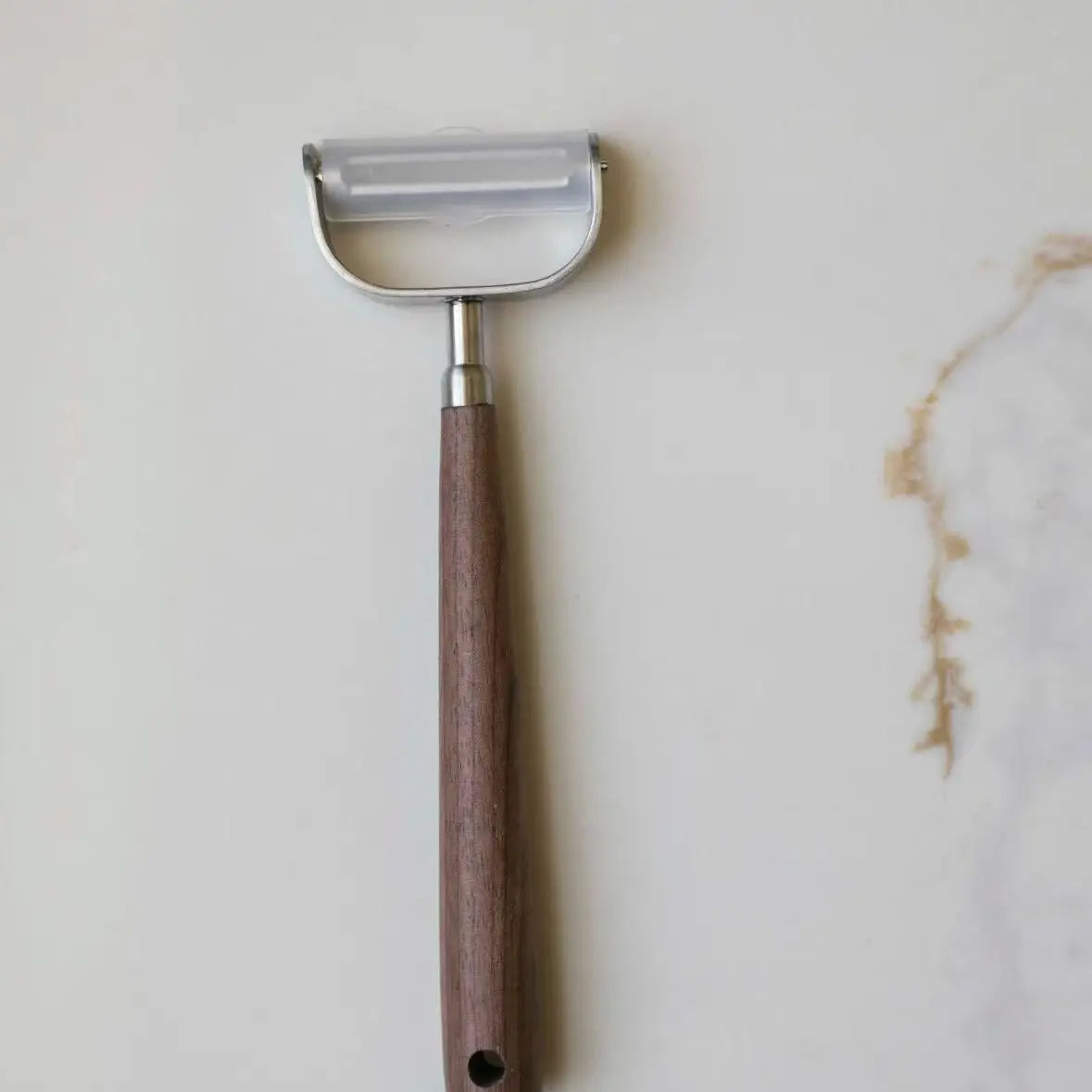 Vegetable and Fruit Peeler Wood & Stainless Steel U-Shaped
