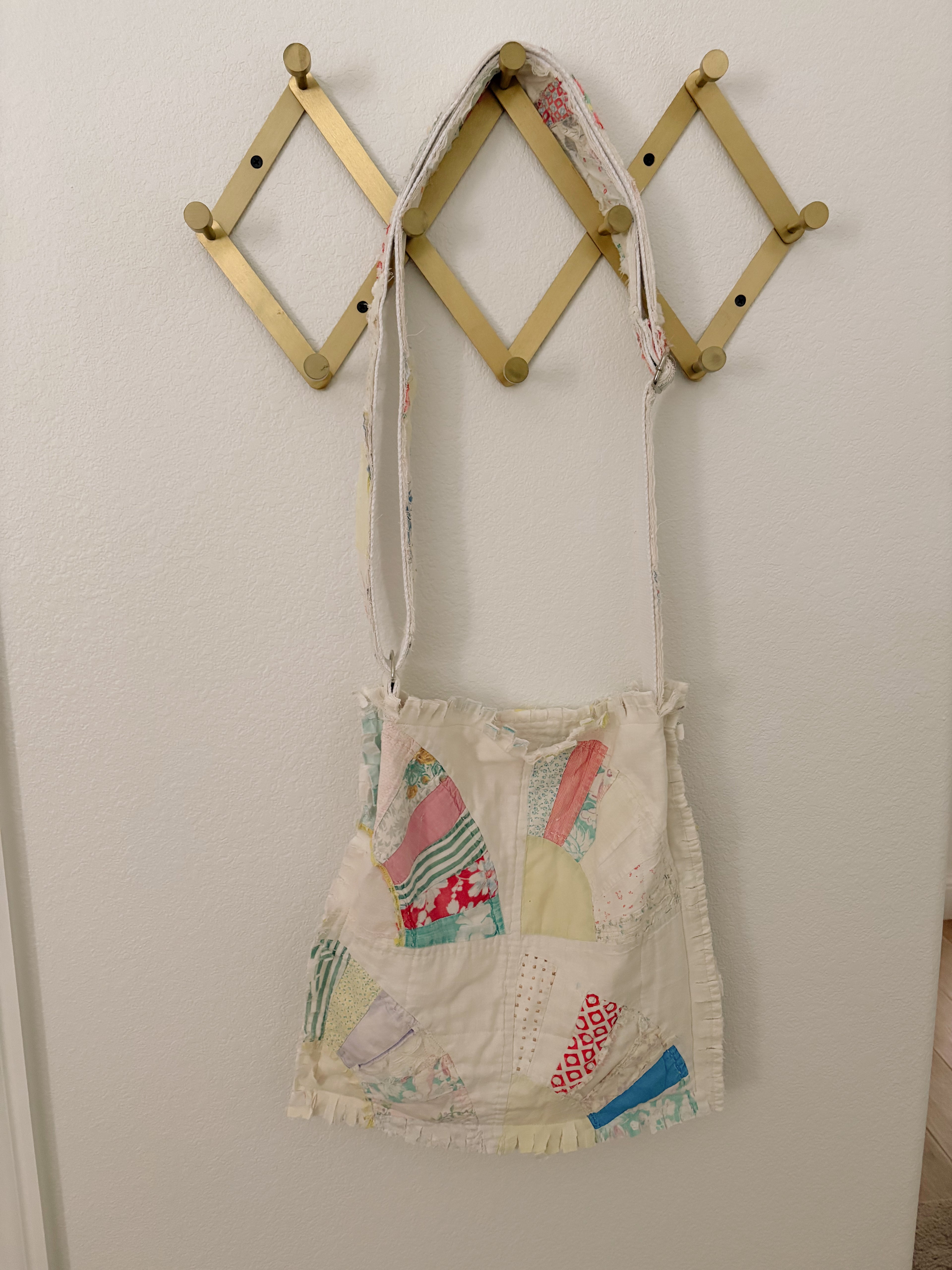 Hand-Made Vintage Quilt Sunflower Tote Purse with Adjustable Strap & Interior Pocket, One of A Kind