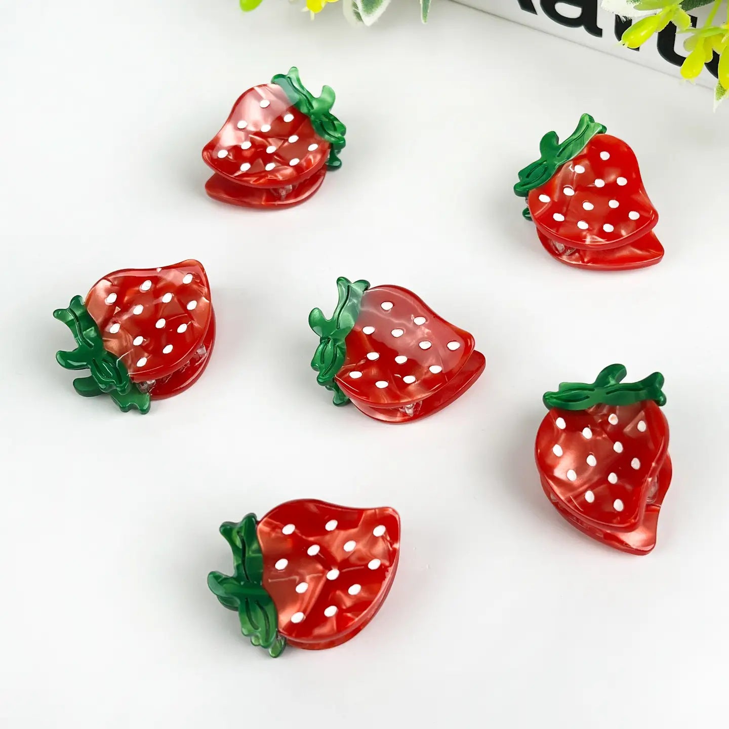 2PCS Strawberry Mini Hair Clip